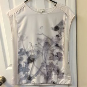 Kenar photo negative blouse